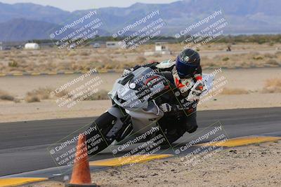 media/Dec-17-2022-SoCal Trackdays (Sat) [[224abd9271]]/Turn 9 Inside (1pm)/